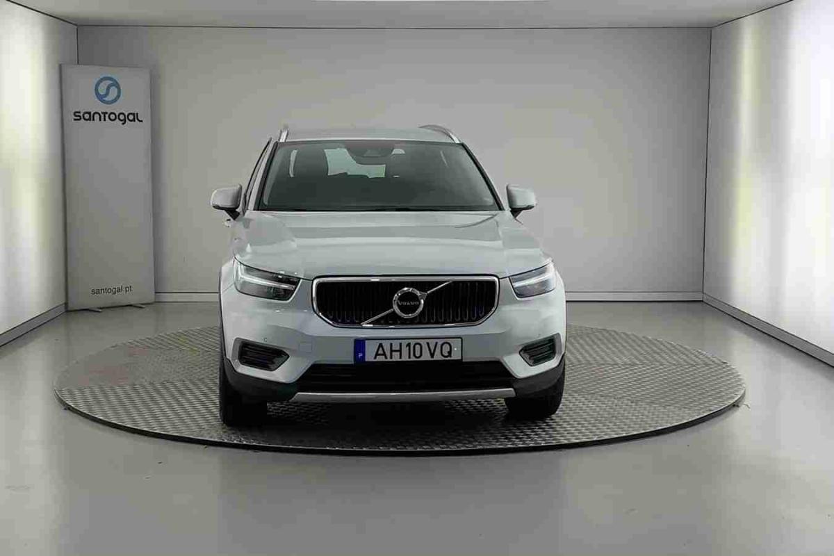 volvo-xc40-2021-gasolina-1477cc