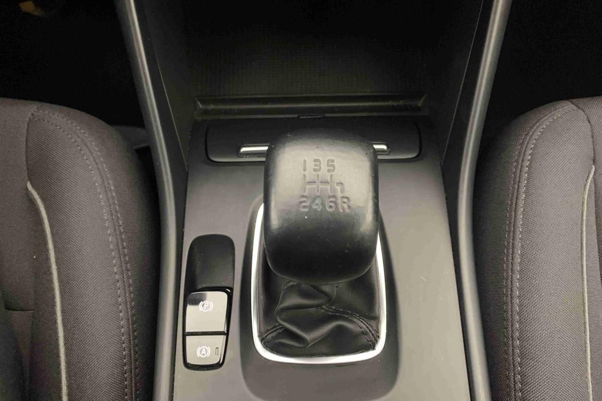 volvo-xc40-2021-gasolina-1477cc