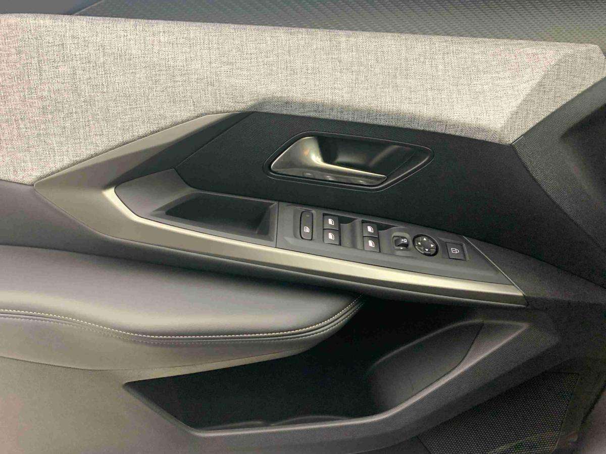 peugeot-3008-2025-gasolina-1199cc