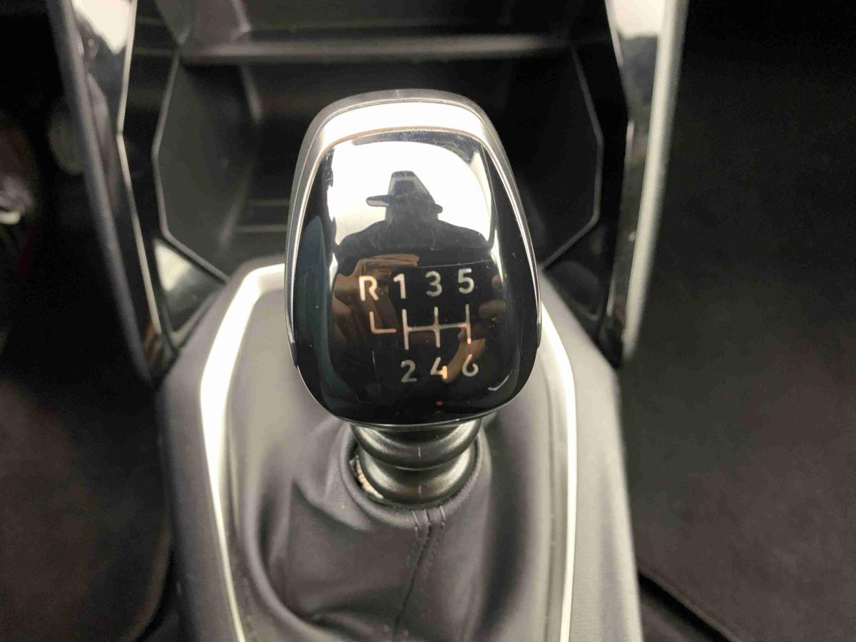 peugeot-2008-2025-gasolina-1199cc