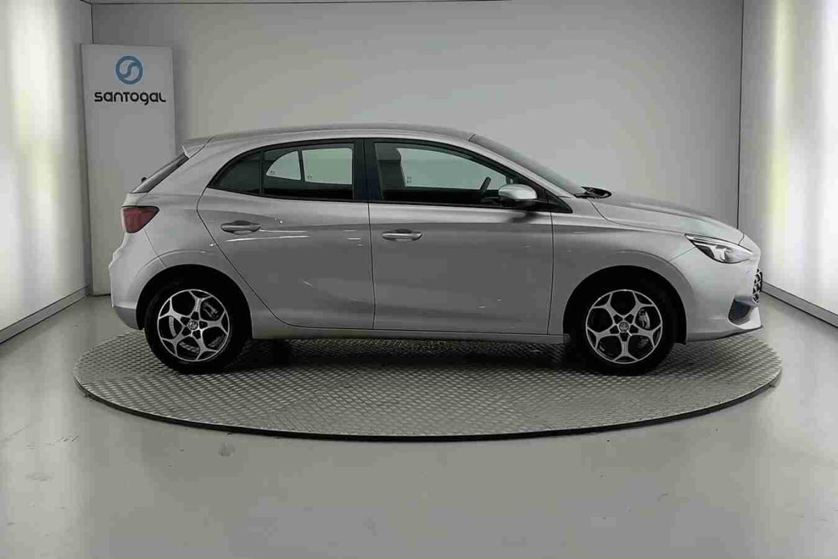 mg-mg3-2025-gasolina-1498cc
