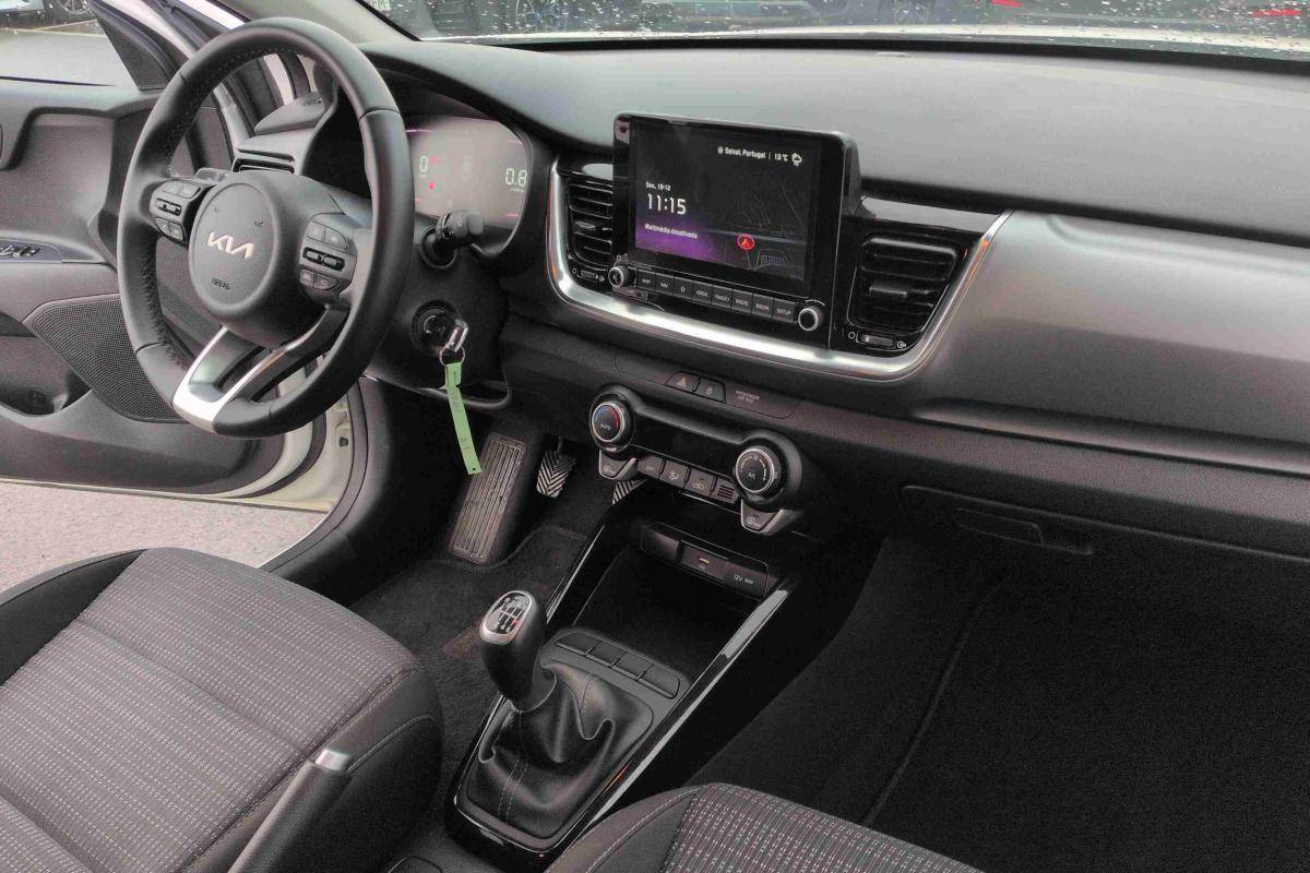 kia-stonic-2025-gasolina-998cc