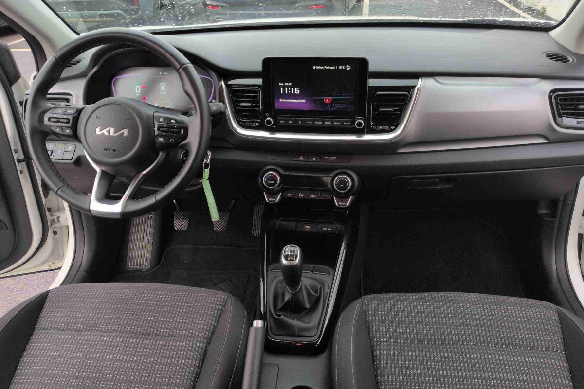 kia-stonic-2025-gasolina-998cc