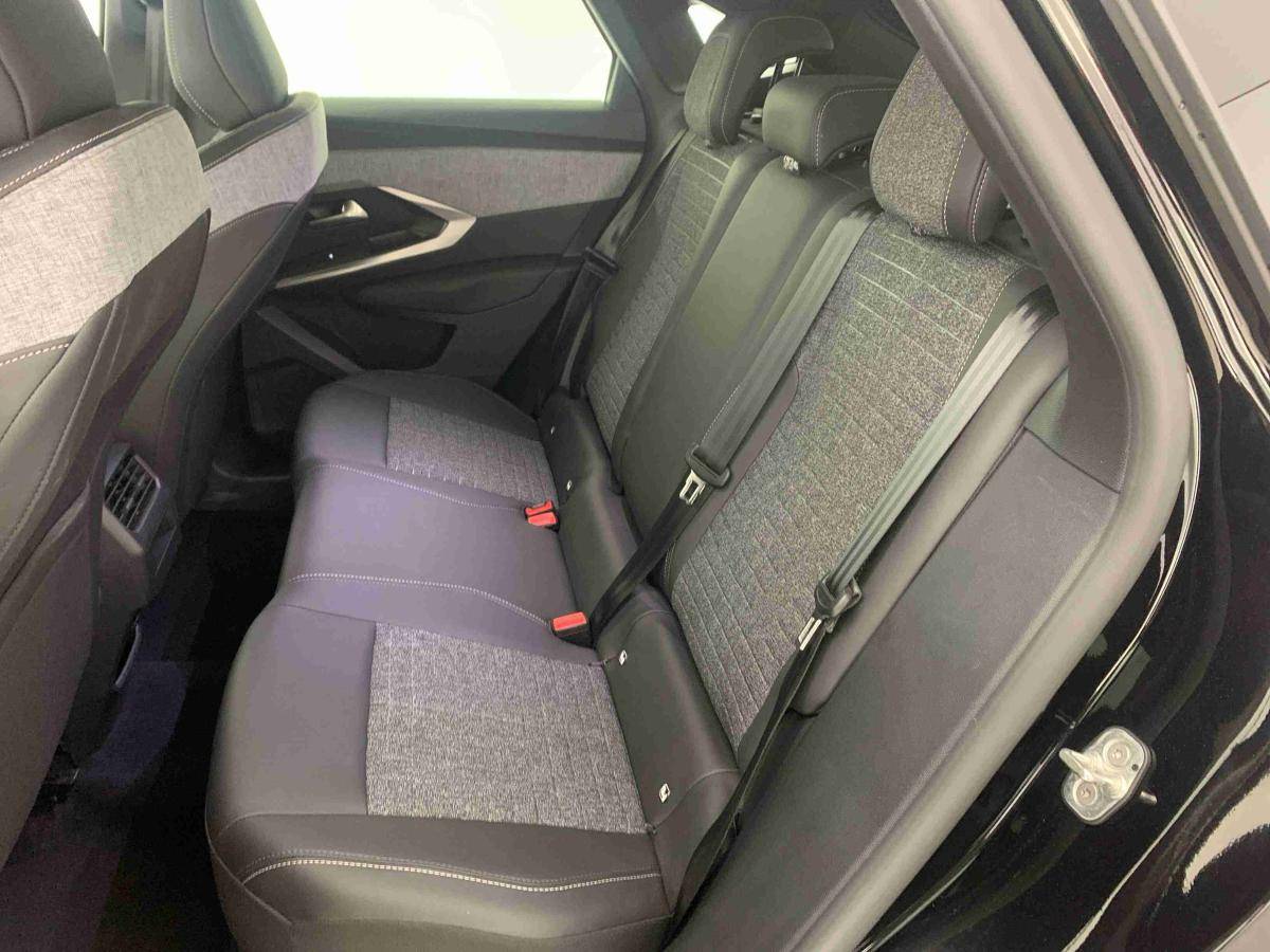 peugeot-3008-2025-gasolina-1199cc