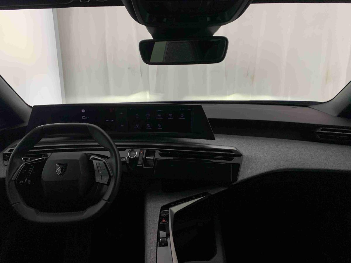 peugeot-5008-2025-gasolina-1199cc
