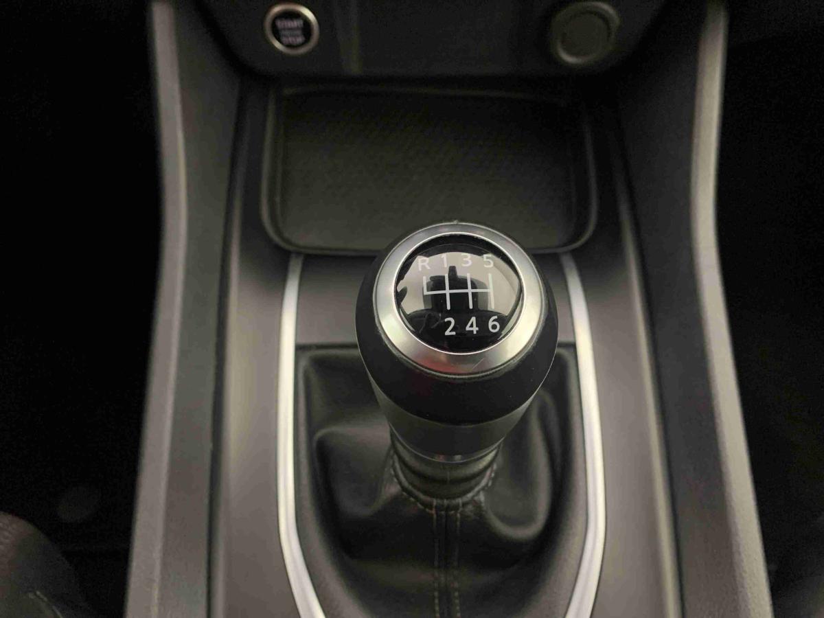 nissan-qashqai-2024-gasolina-1332cc