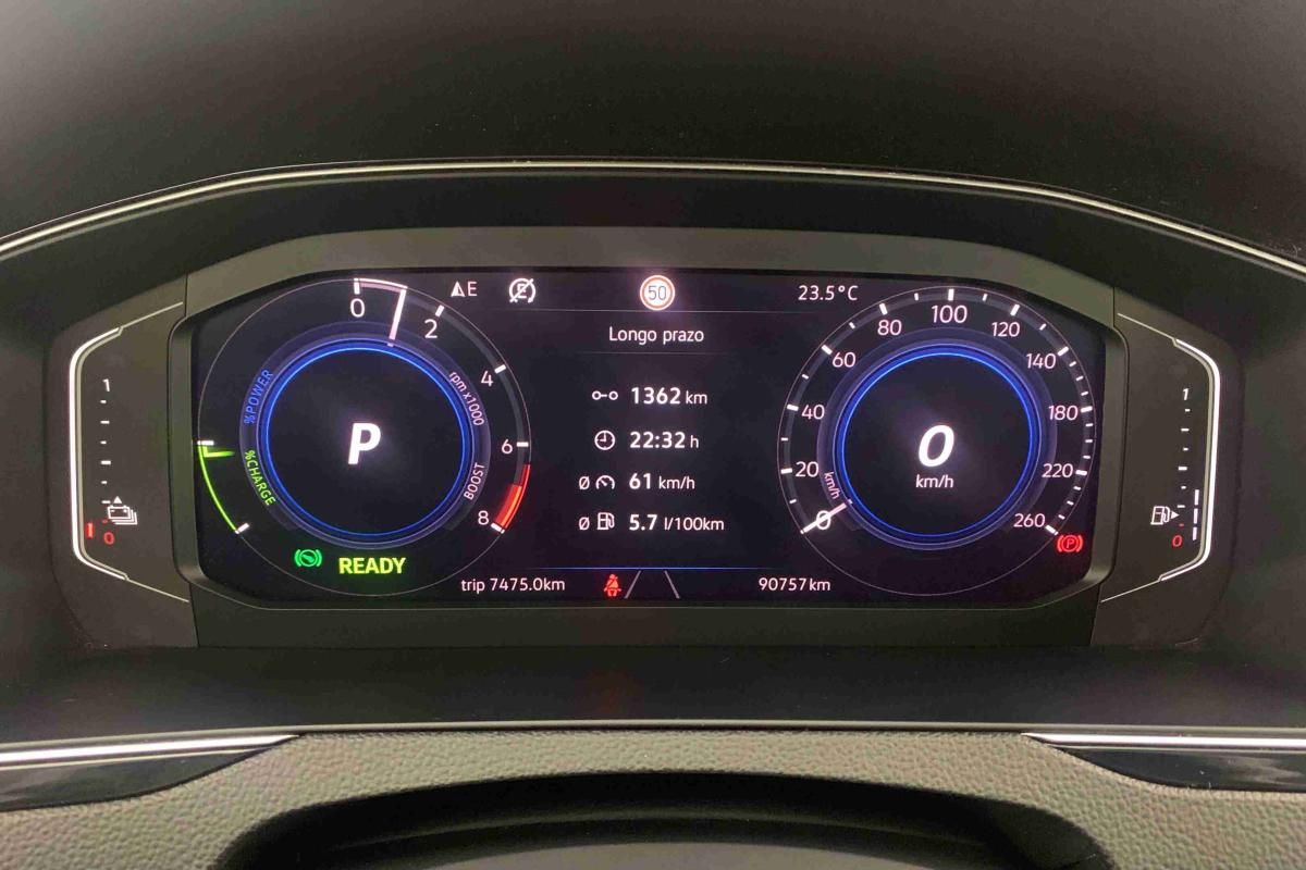 volkswagen-passat-2020-hibrido-1395cc