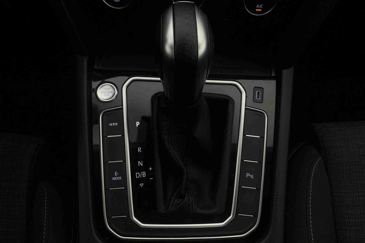 volkswagen-passat-2020-hibrido-1395cc