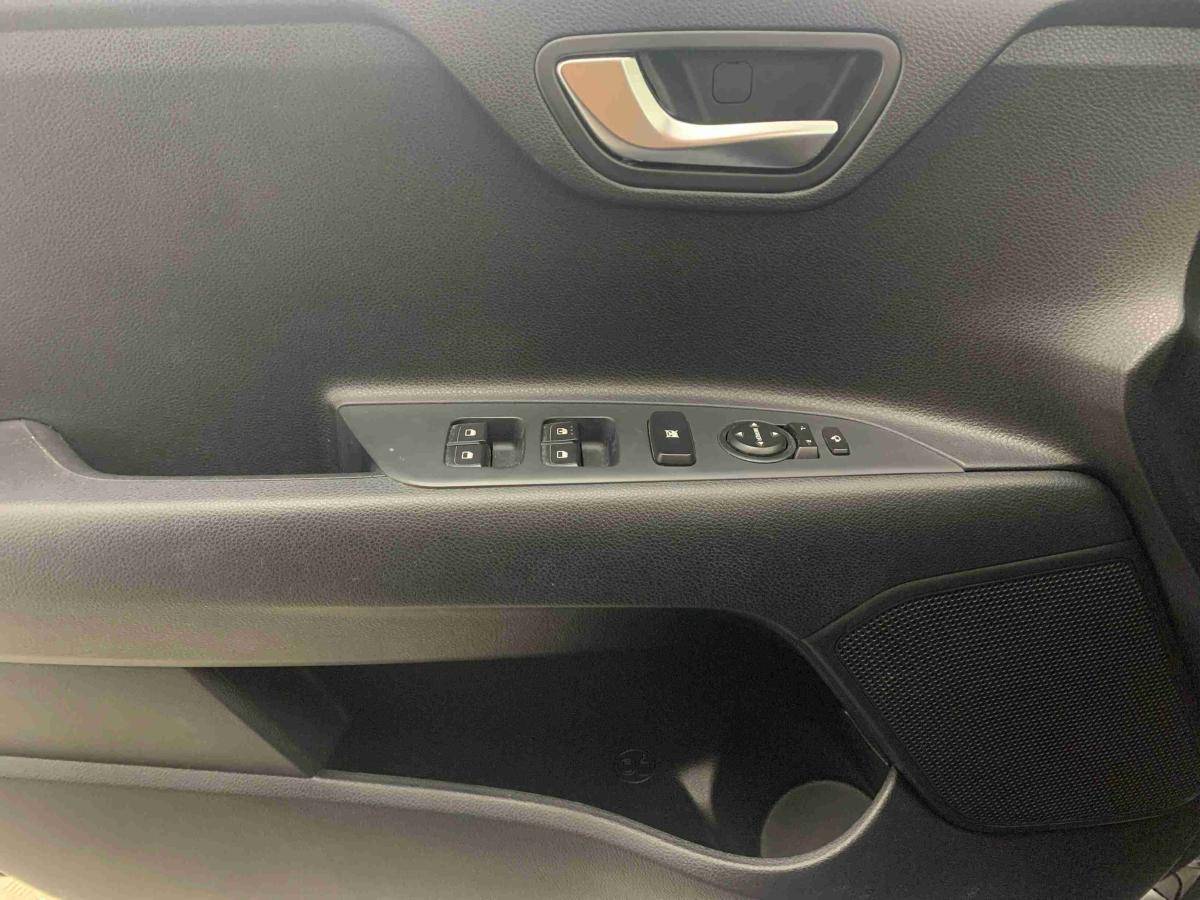 kia-stonic-2025-gasolina-998cc