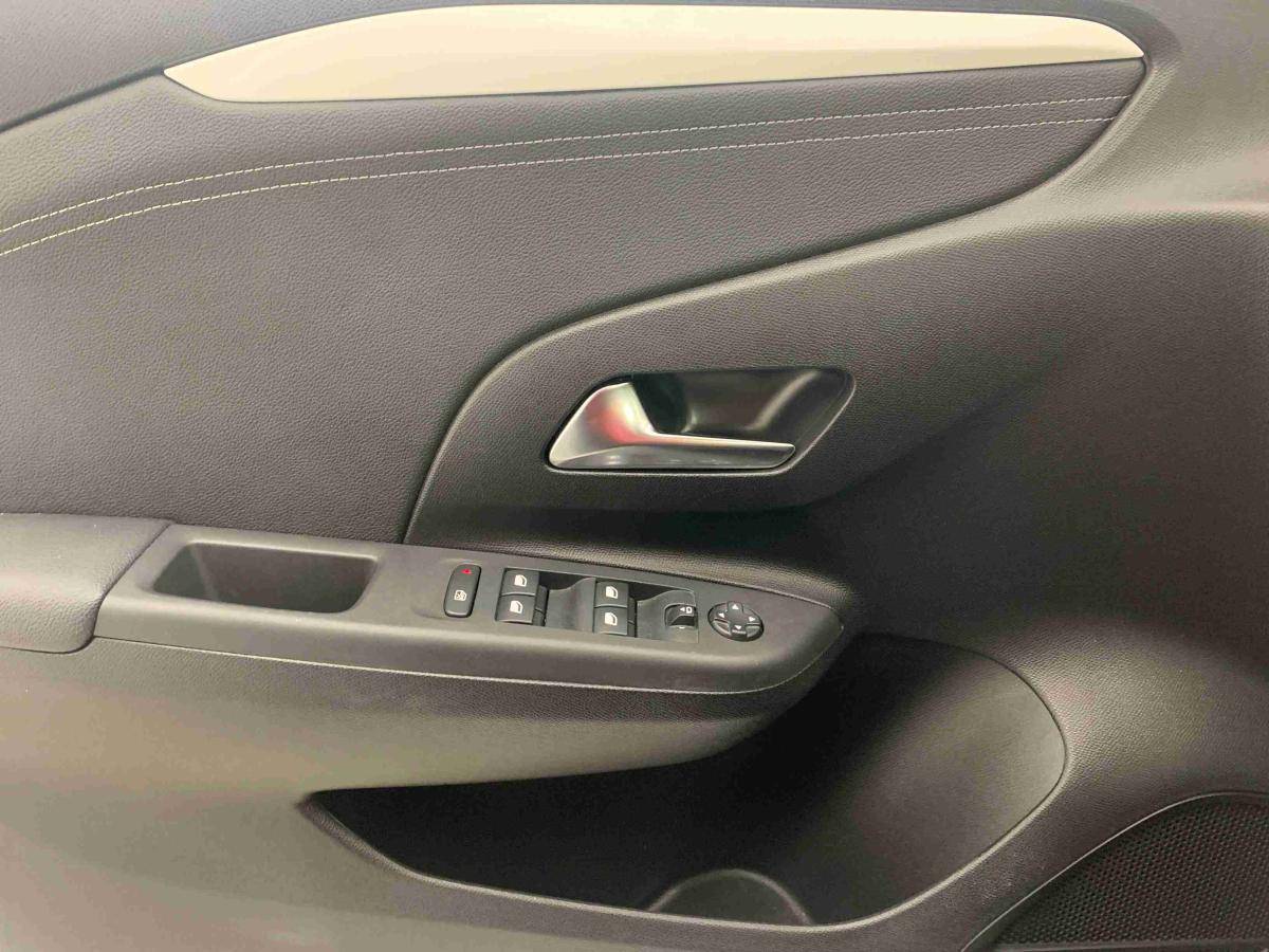 opel-corsa-2025-gasolina-1199cc