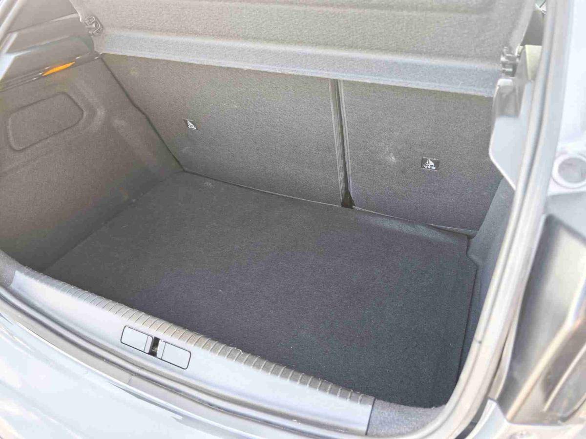 peugeot-208-2025-gasolina-1199cc