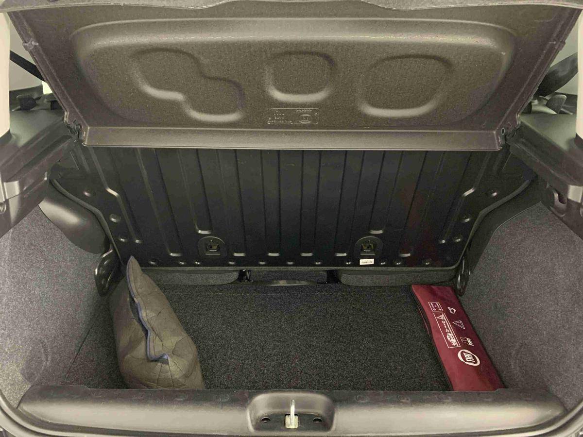 fiat-panda-2024-gasolina-999cc