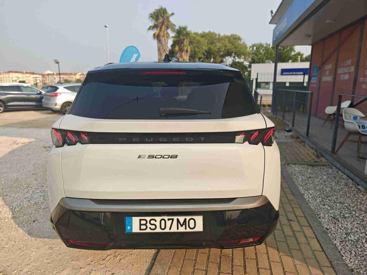 peugeot-5008-2025-eletrico-0cc