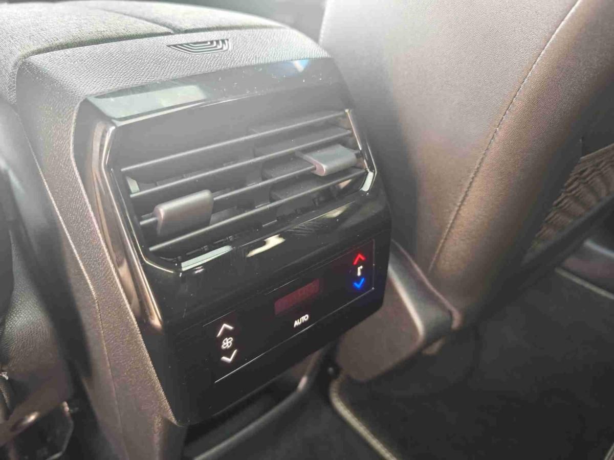 peugeot-5008-2025-eletrico-0cc