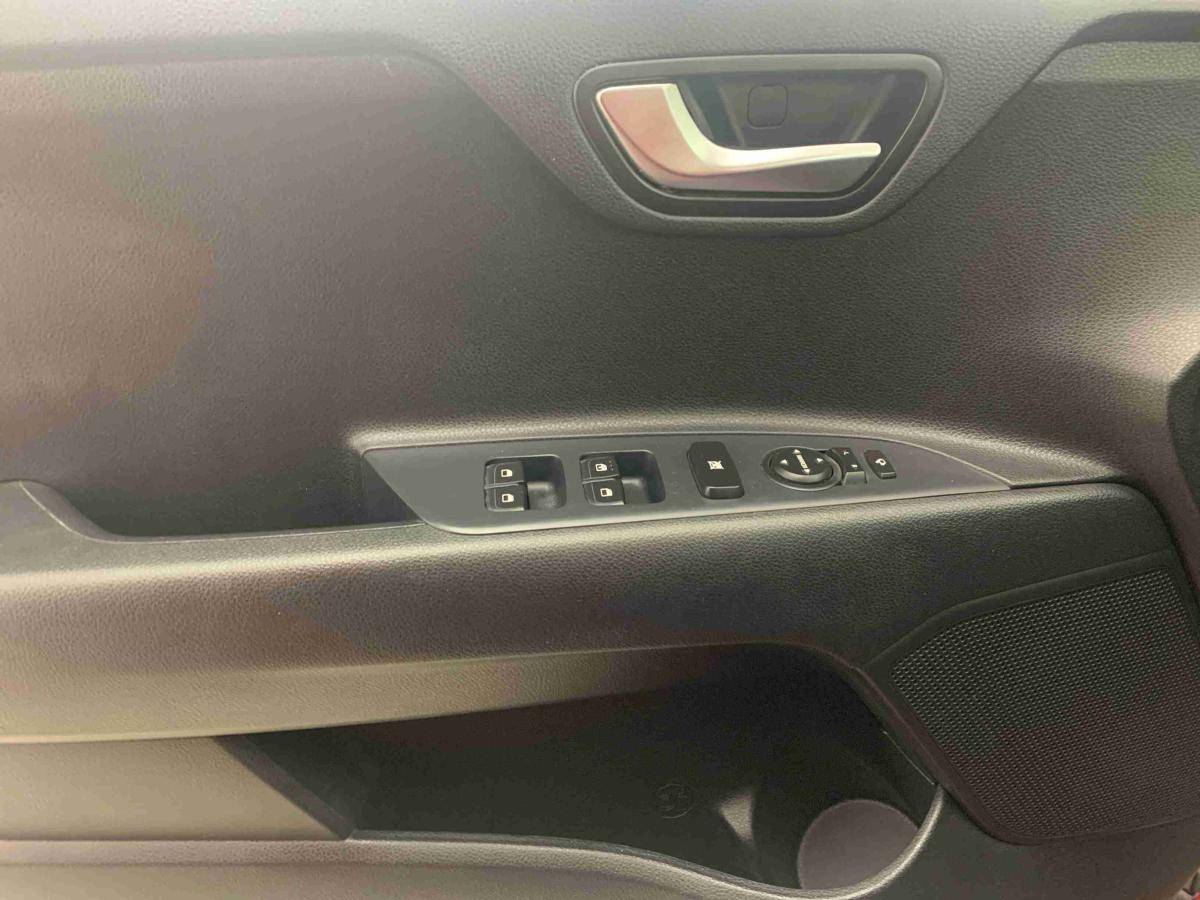 kia-stonic-2025-gasolina-998cc