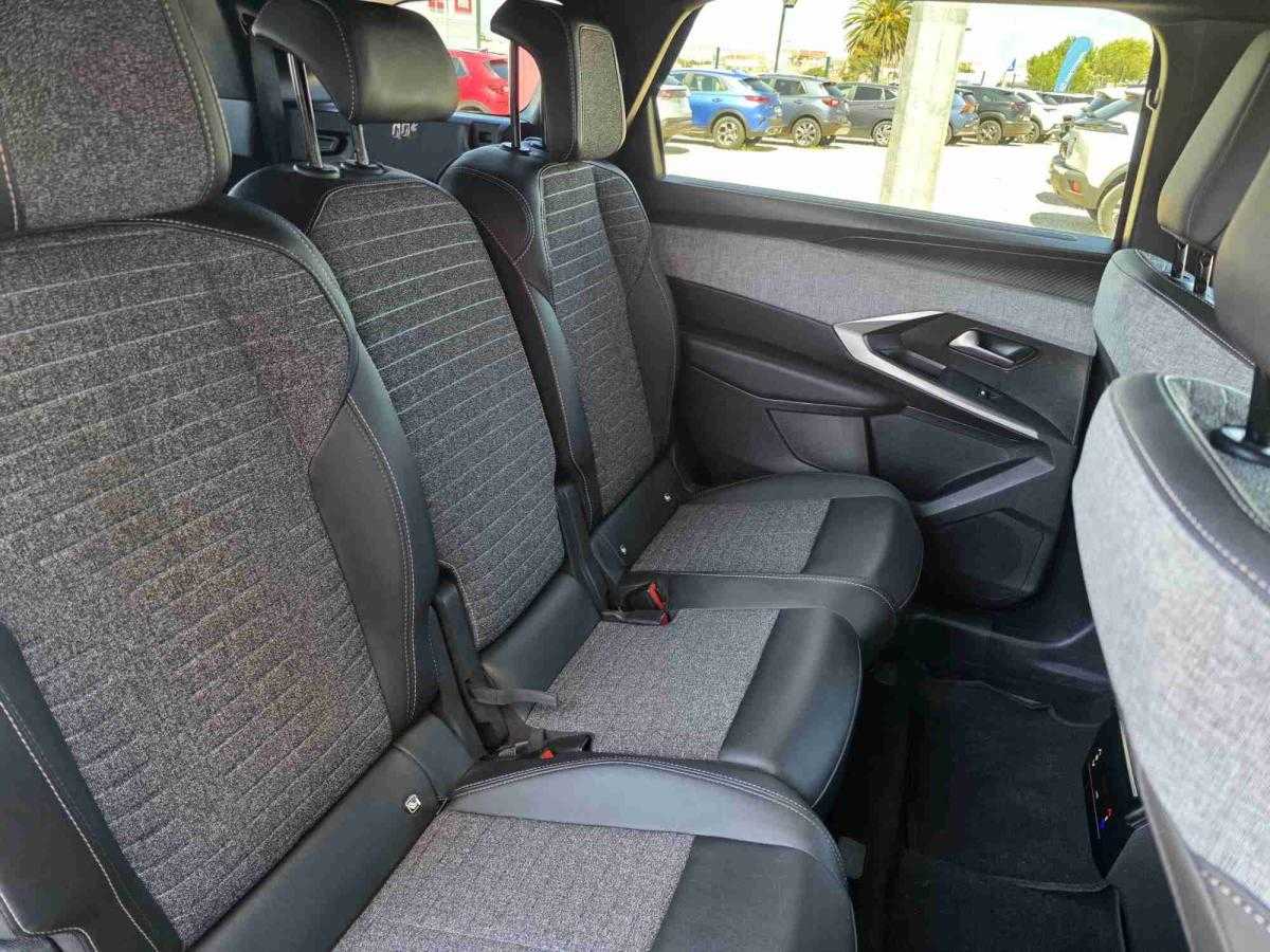 peugeot-5008-2025-gasolina-1199cc