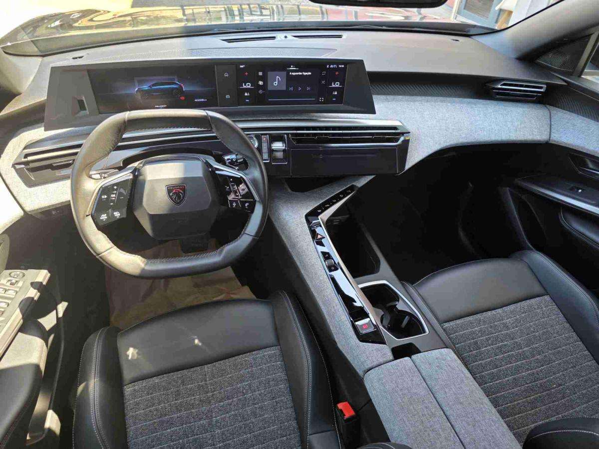 peugeot-5008-2025-gasolina-1199cc