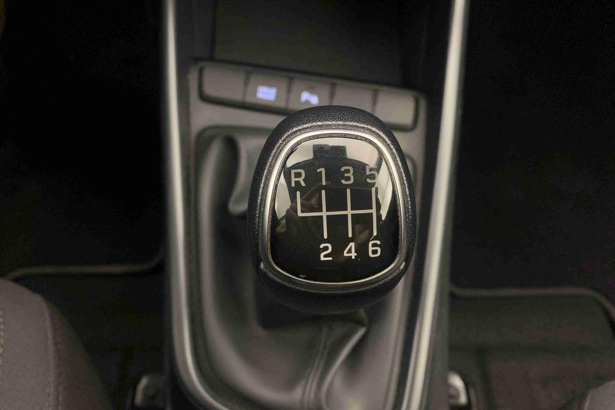 hyundai-i20-2024-gasolina-998cc
