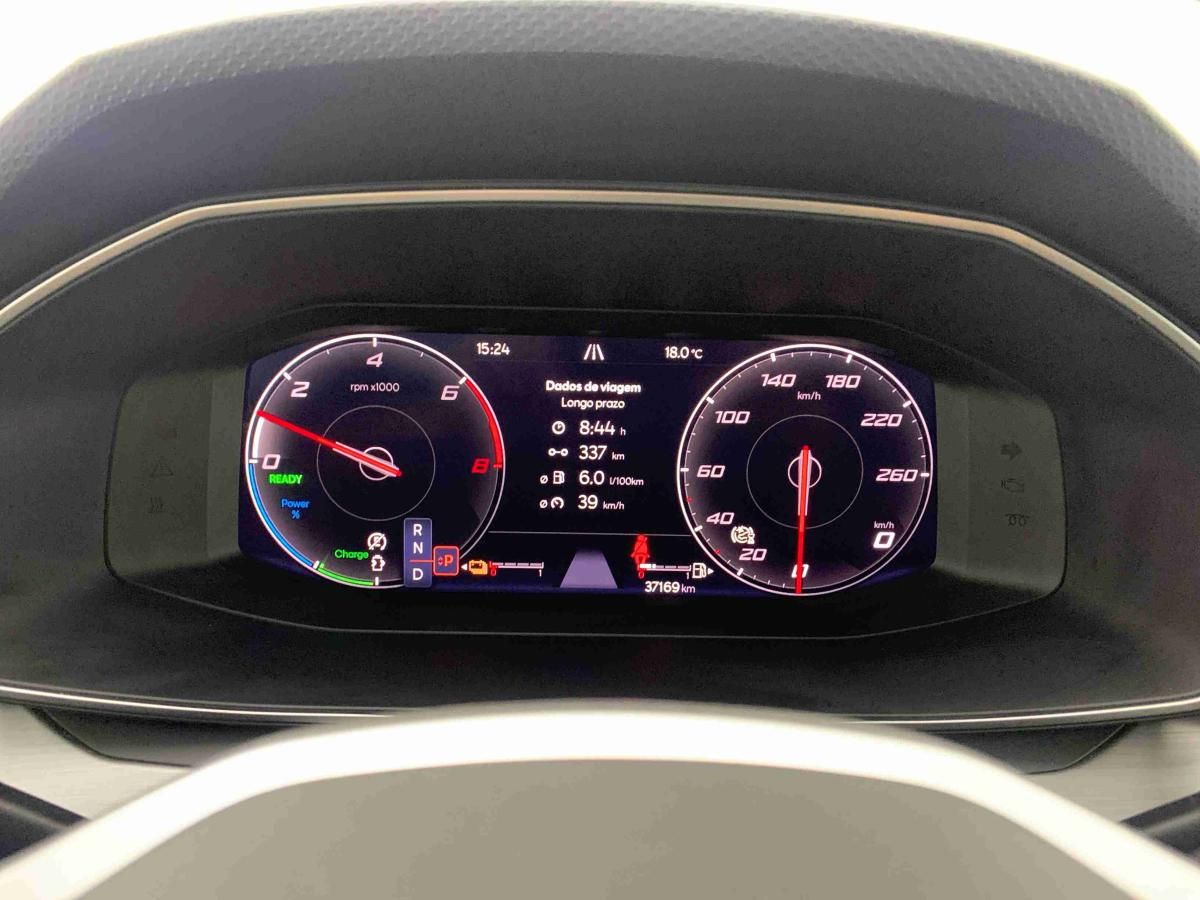 seat-leon-st-2023-hibrido-1395cc
