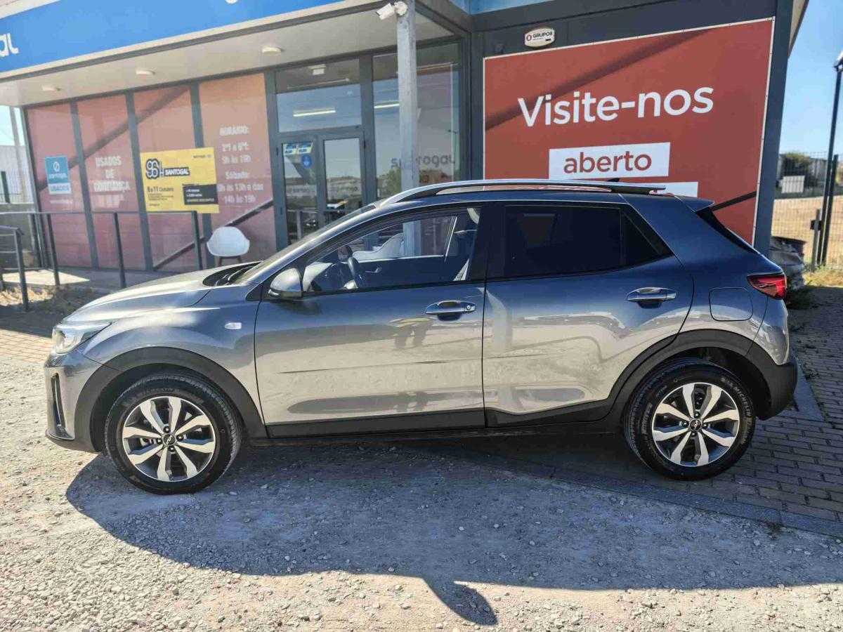 kia-stonic-2025-gasolina-1197cc