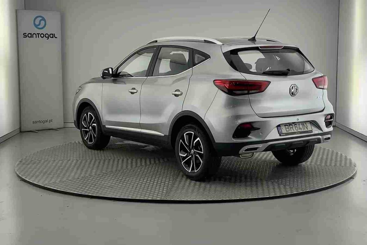 mg-ya-2025-gasolina-999cc