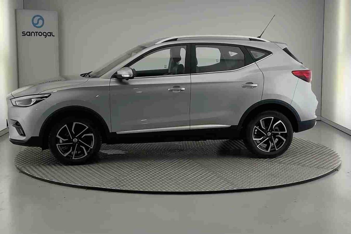 mg-ya-2025-gasolina-999cc