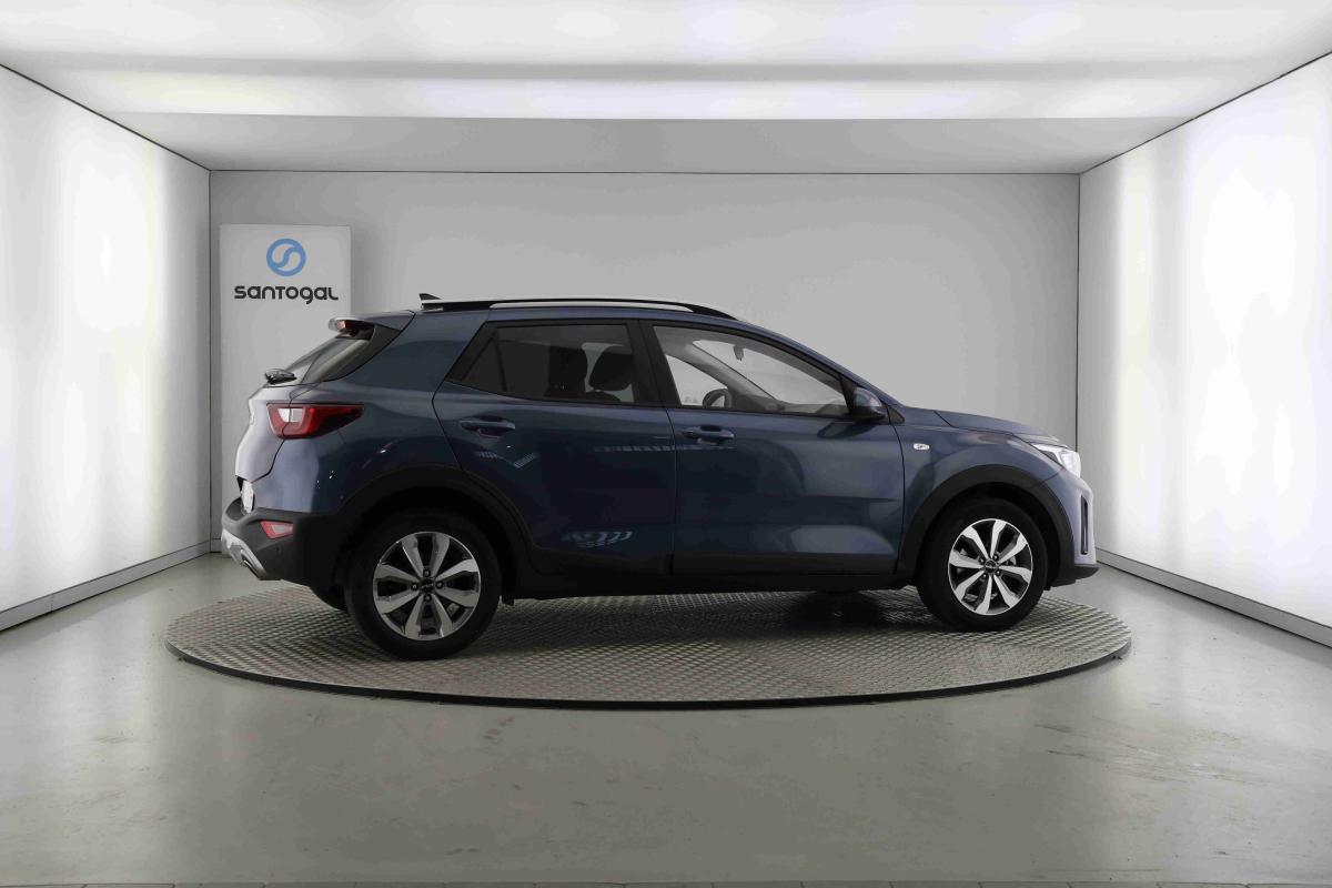 kia-stonic-2025-gasolina-1197cc
