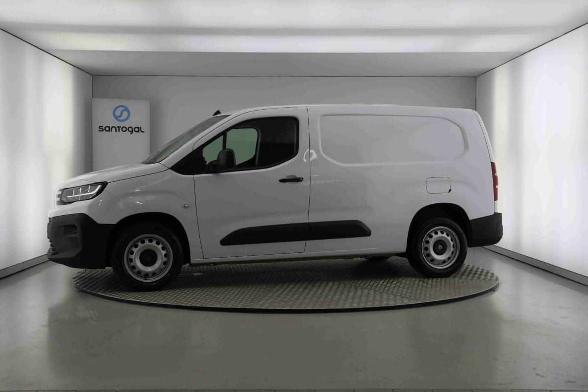 peugeot-partner-2025-diesel-1499cc
