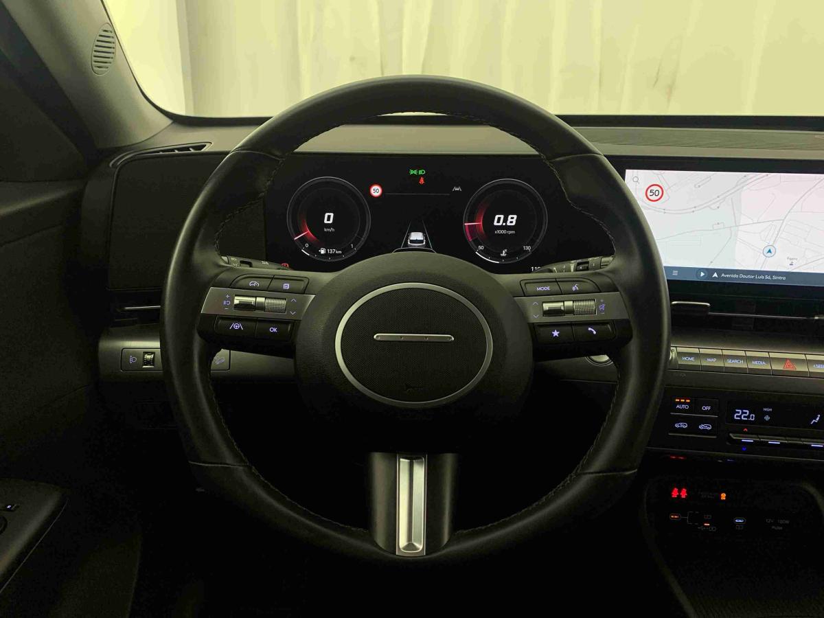 hyundai-kauai-2024-gasolina-998cc