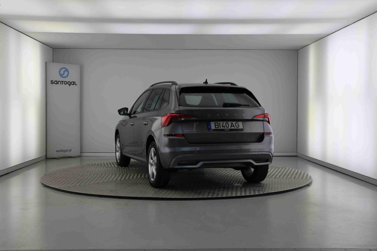 skoda-kamiq-2024-gasolina-999cc