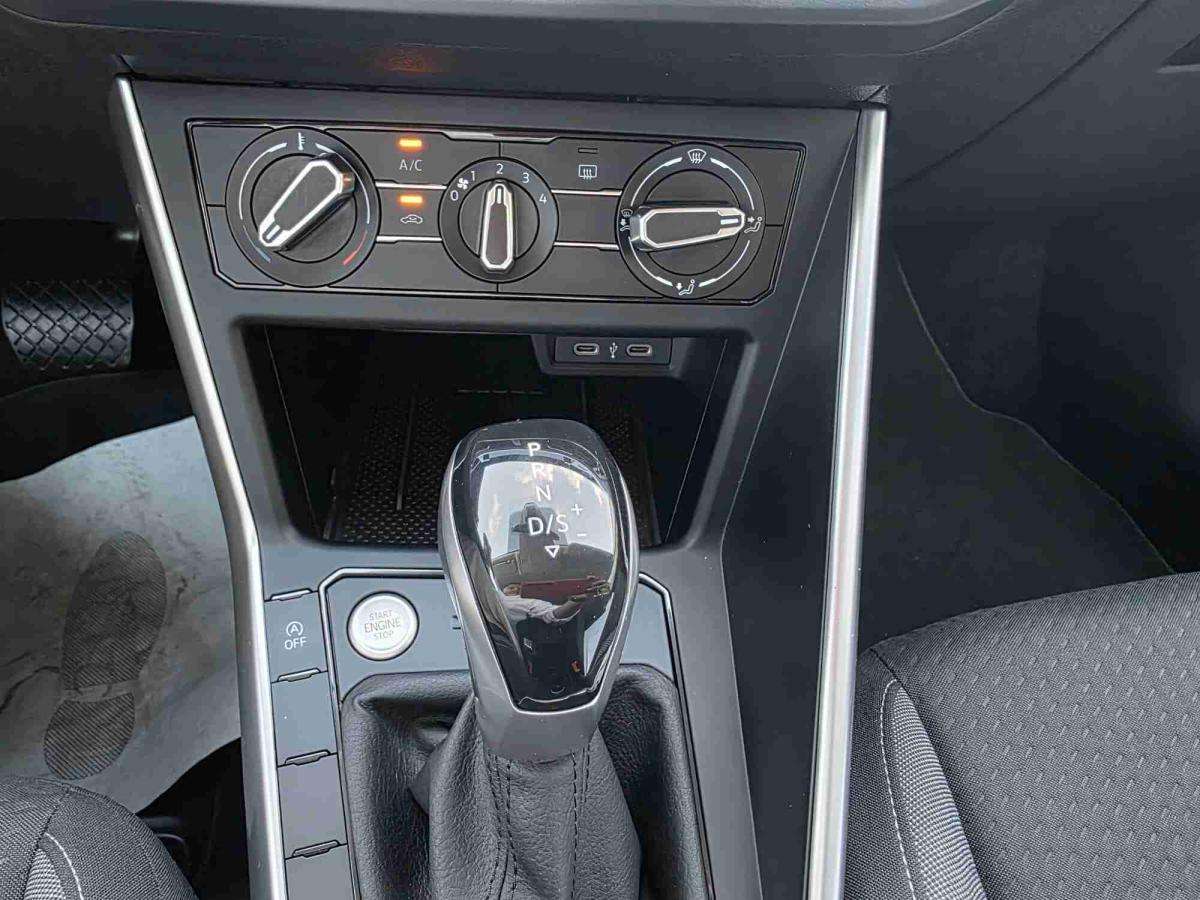 volkswagen-taigo-2025-gasolina-999cc