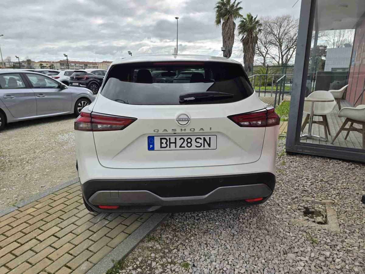 nissan-qashqai-2024-gasolina-1332cc