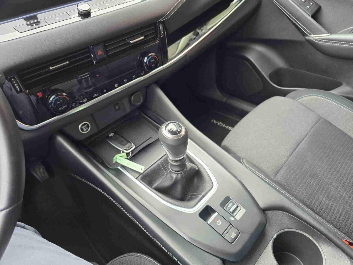 nissan-qashqai-2024-gasolina-1332cc