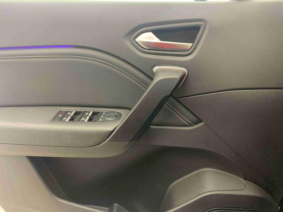 renault-captur-2024-gpl-999cc