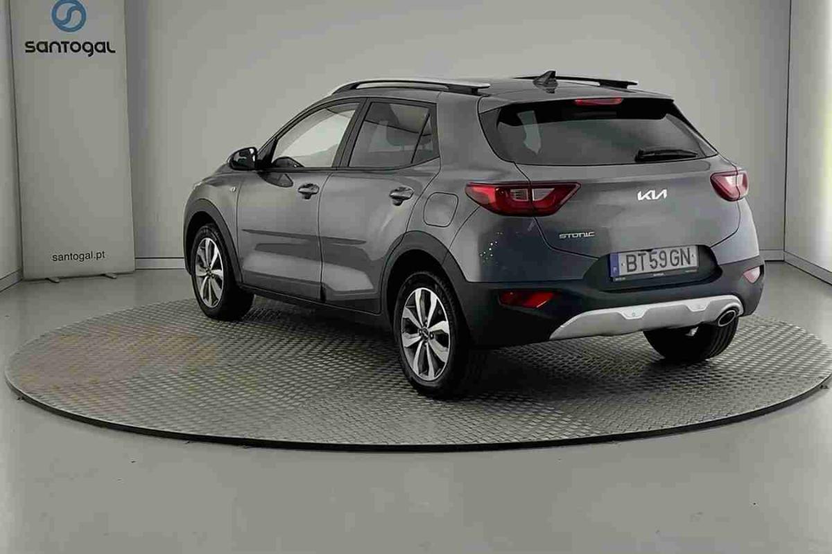 kia-stonic-2025-gasolina-1197cc