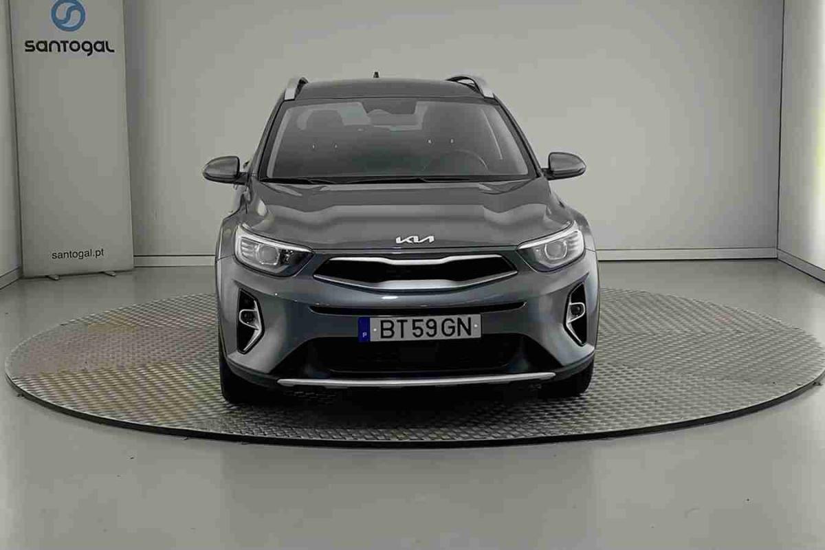 kia-stonic-2025-gasolina-1197cc