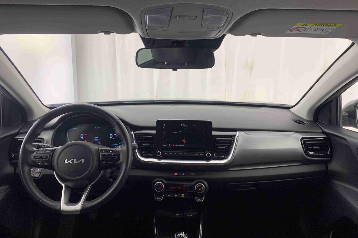 kia-stonic-2025-gasolina-1197cc