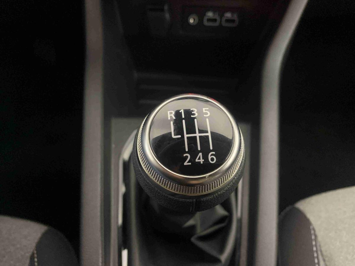 renault-clio-2024-gasolina-999cc
