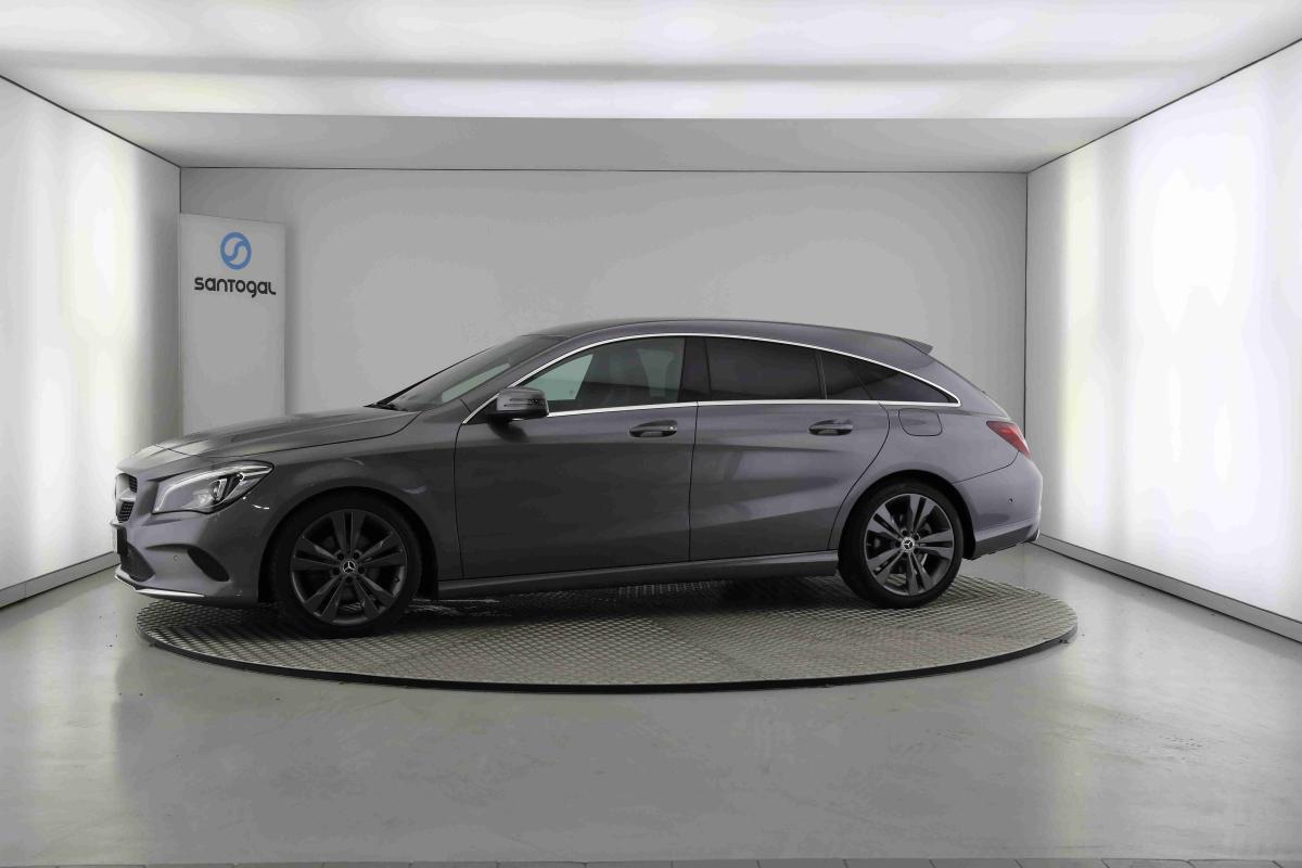 mercedes-benz-180-2018-diesel-1461cc