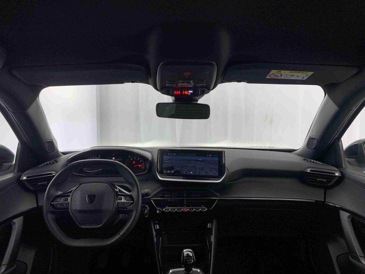 peugeot-2008-2024-gasolina-1199cc
