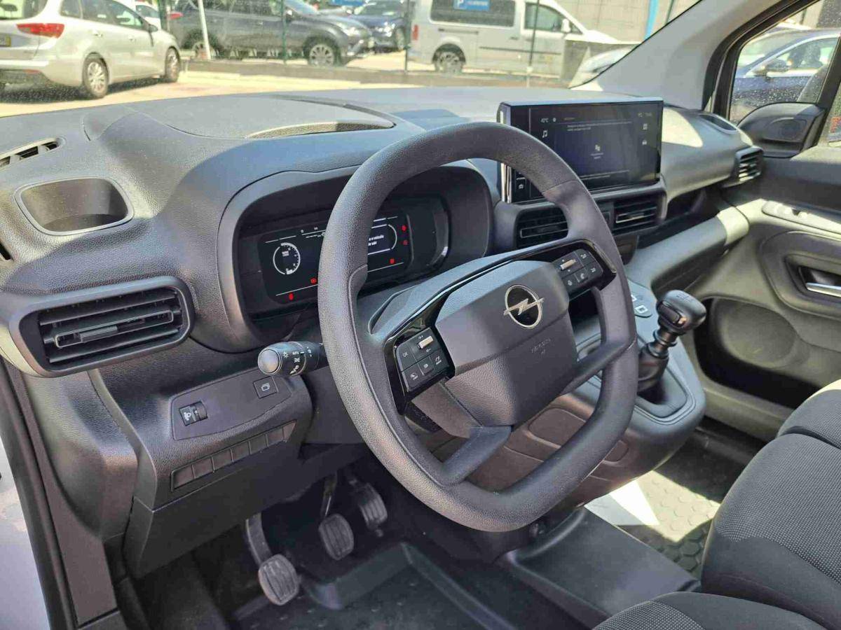 opel-combo-2025-diesel-1499cc