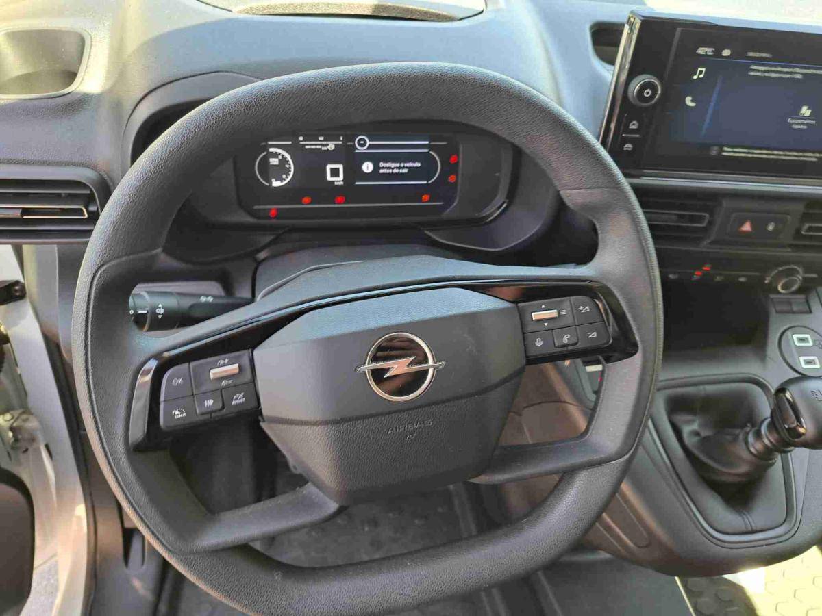 opel-combo-2025-diesel-1499cc