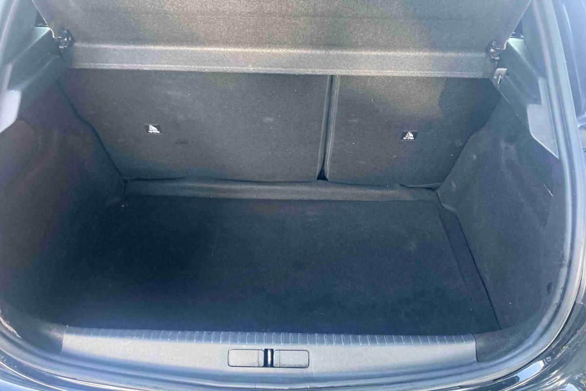 peugeot-208-2025-gasolina-1199cc