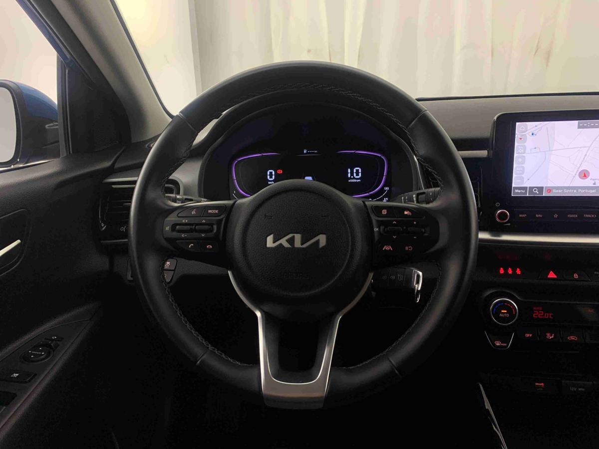 kia-stonic-2025-gasolina-998cc