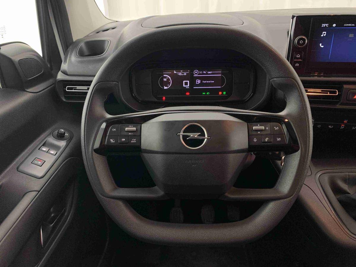 opel-combo-2025-diesel-1499cc