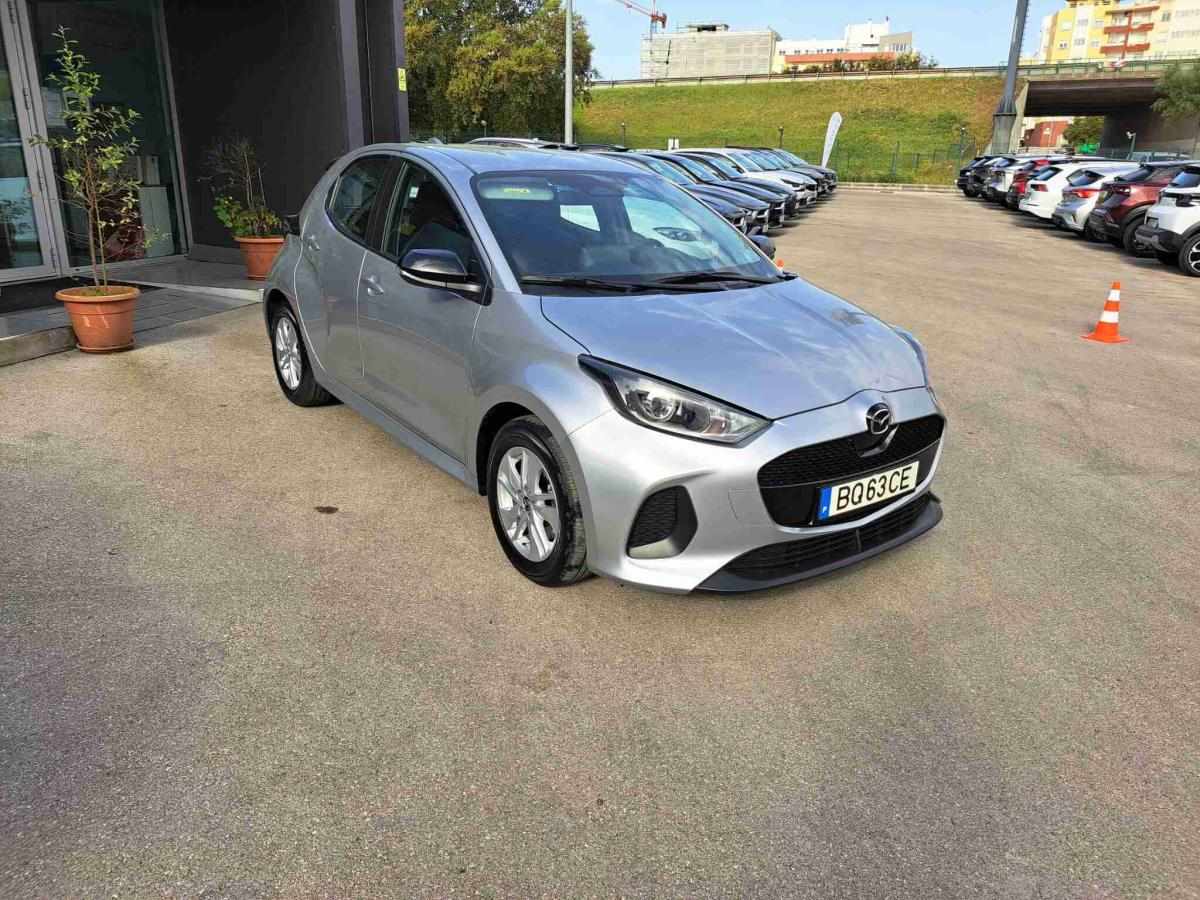 mazda-mazda-b-2025-gasolina-1490cc