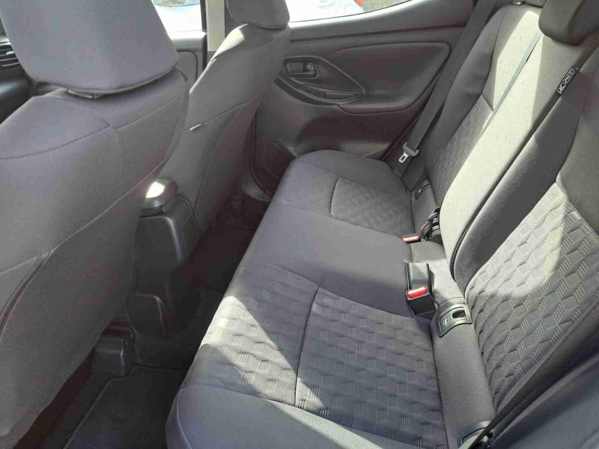 mazda-mazda-b-2025-gasolina-1490cc