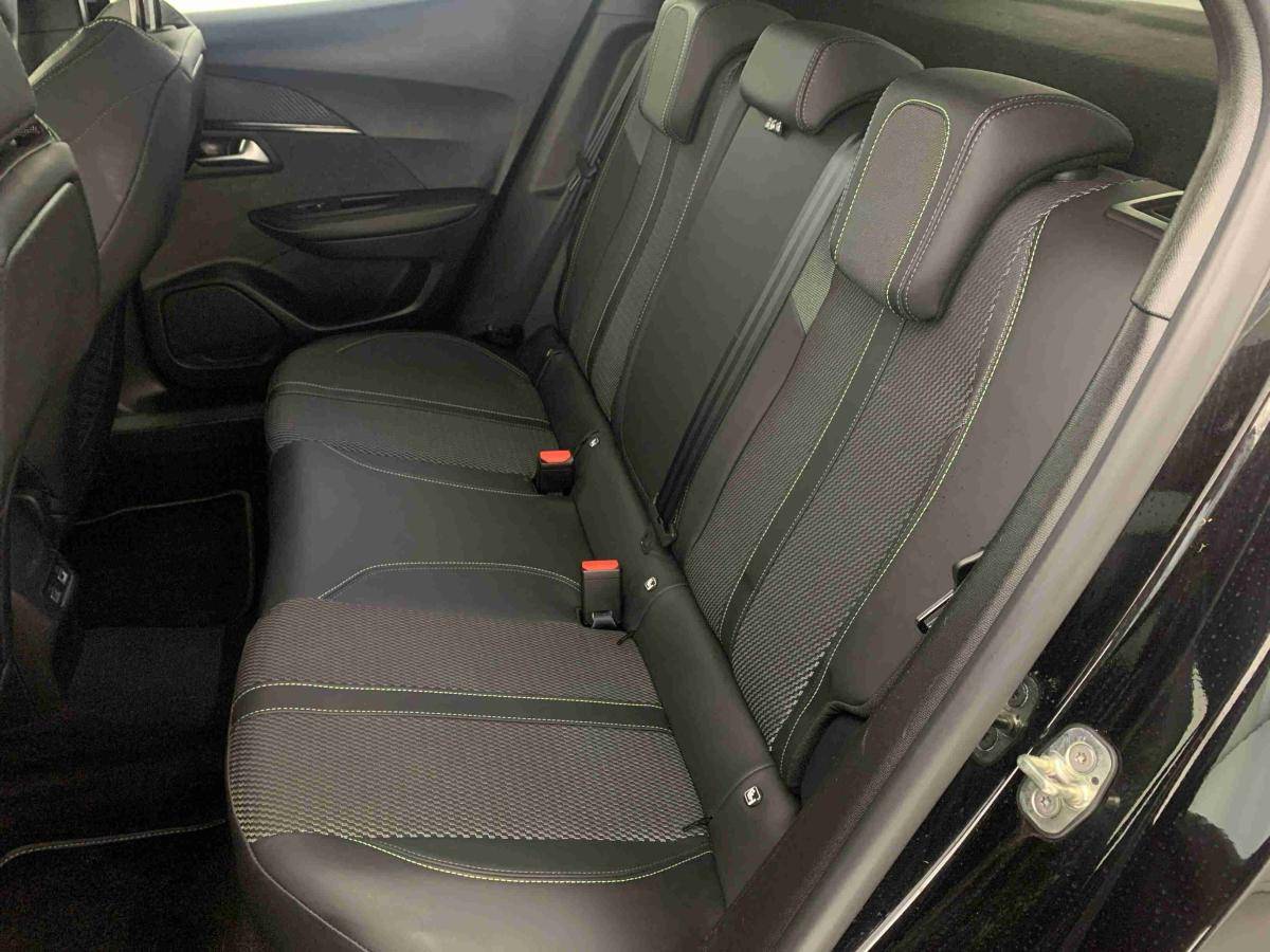 peugeot-2008-2025-gasolina-1199cc
