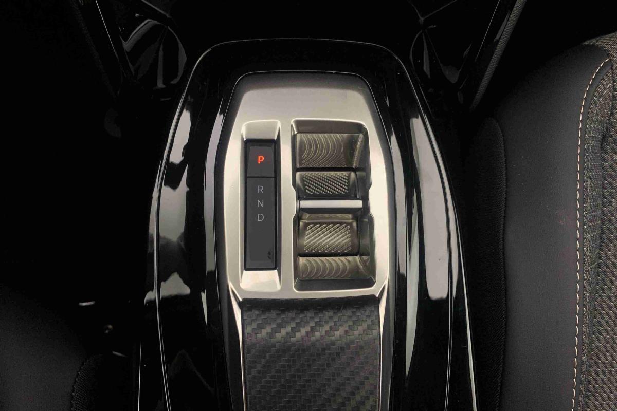 peugeot-2008-2026-gasolina-1199cc