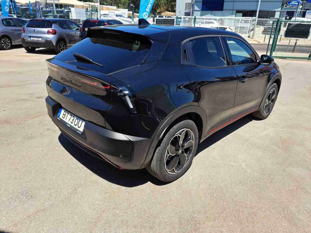 alfa-romeo-junior-2025-eletrico-0cc